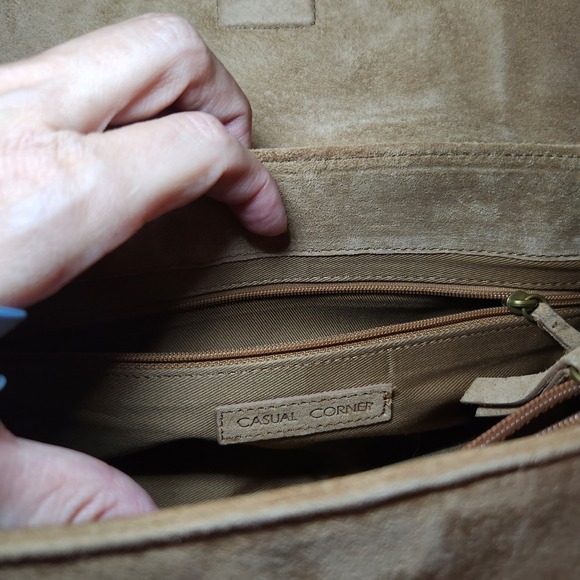 Casual Corner suede leather Purse Bag Soft‎ Camel Color Shoulder Classic - Picture 13 of 15